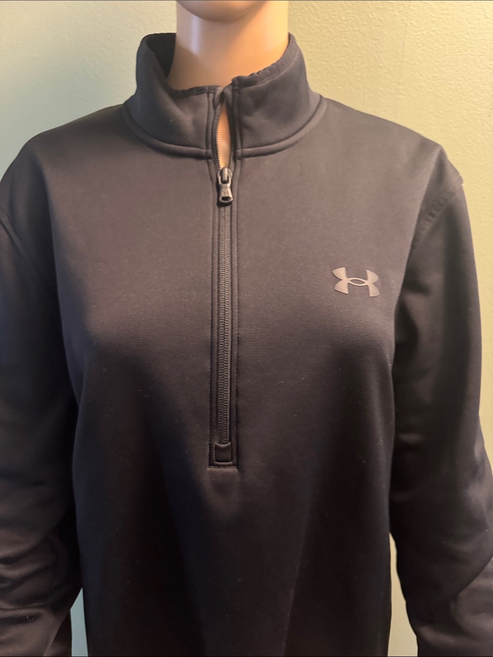 Under Armour Black Half-Zip Performance Pullover - Picture 3 of 5
